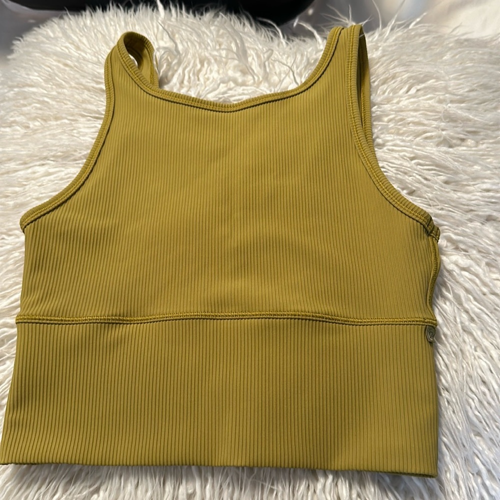 Lululemon Pivot tank